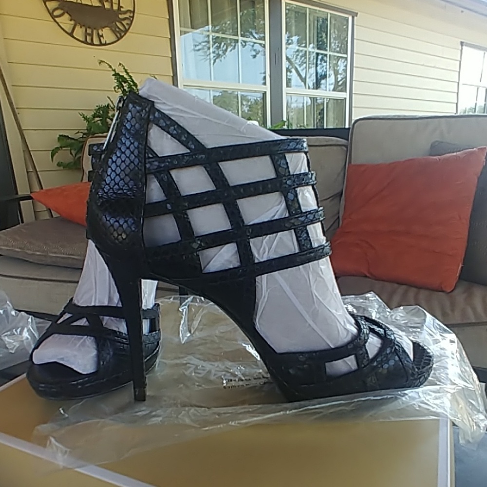 NEW Michael Kors heels
